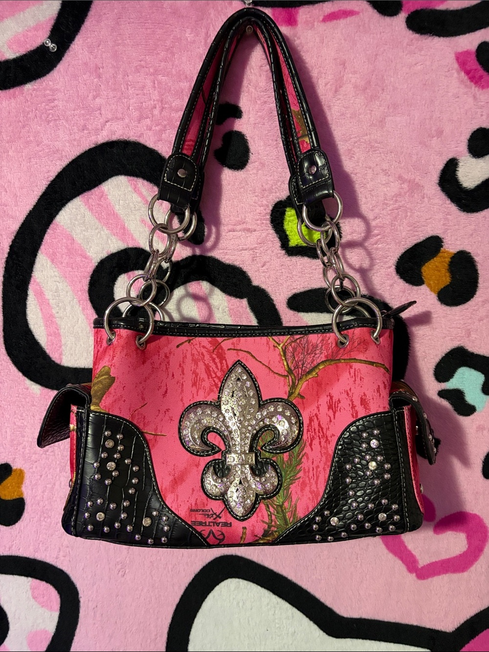 Realtree Pink Fleur-de-Lis Rhinestone Shoulder Bag with Black Trim